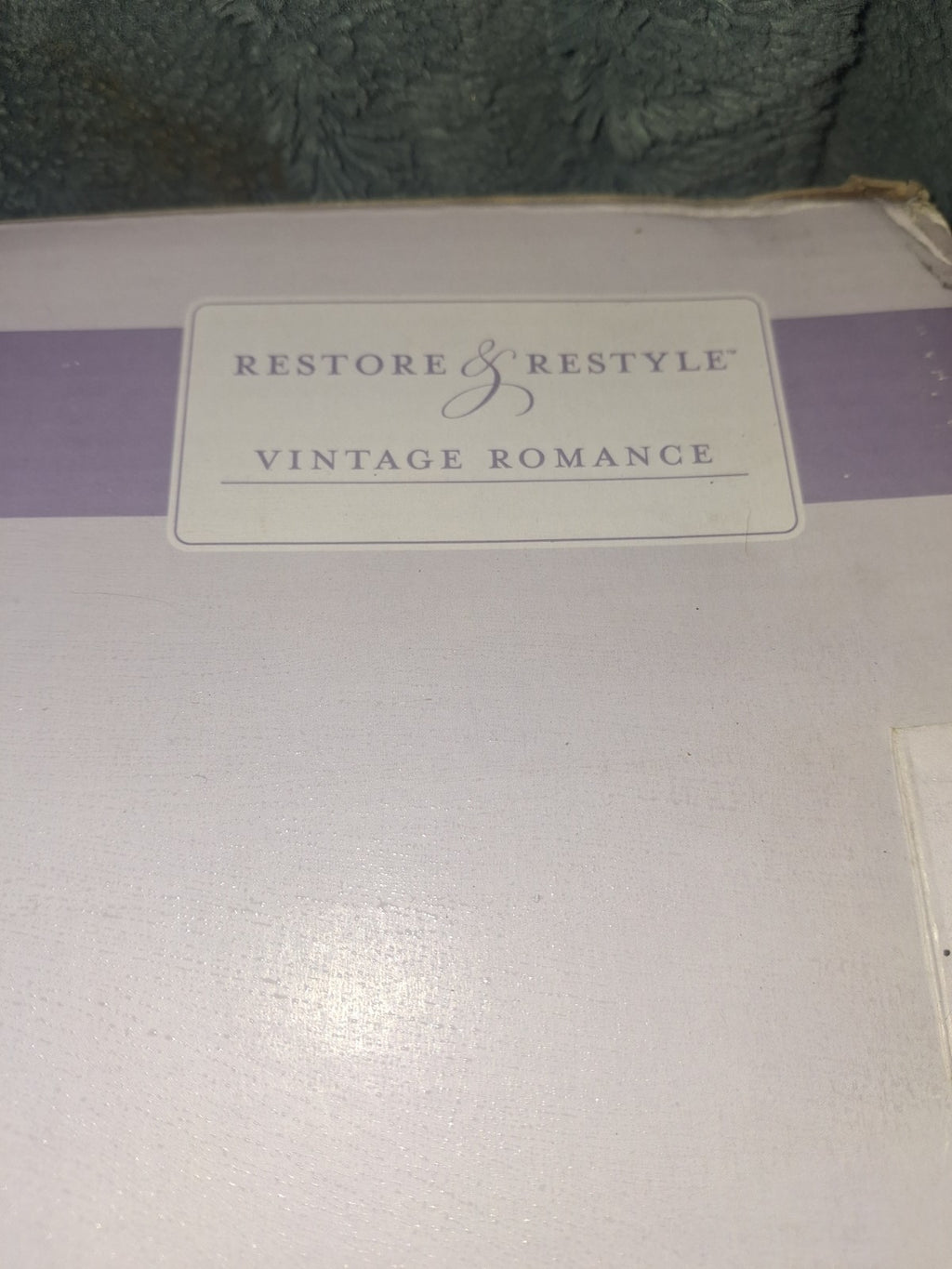 Restore & Restyle Vintage Romance 24-inch shelf with brackets